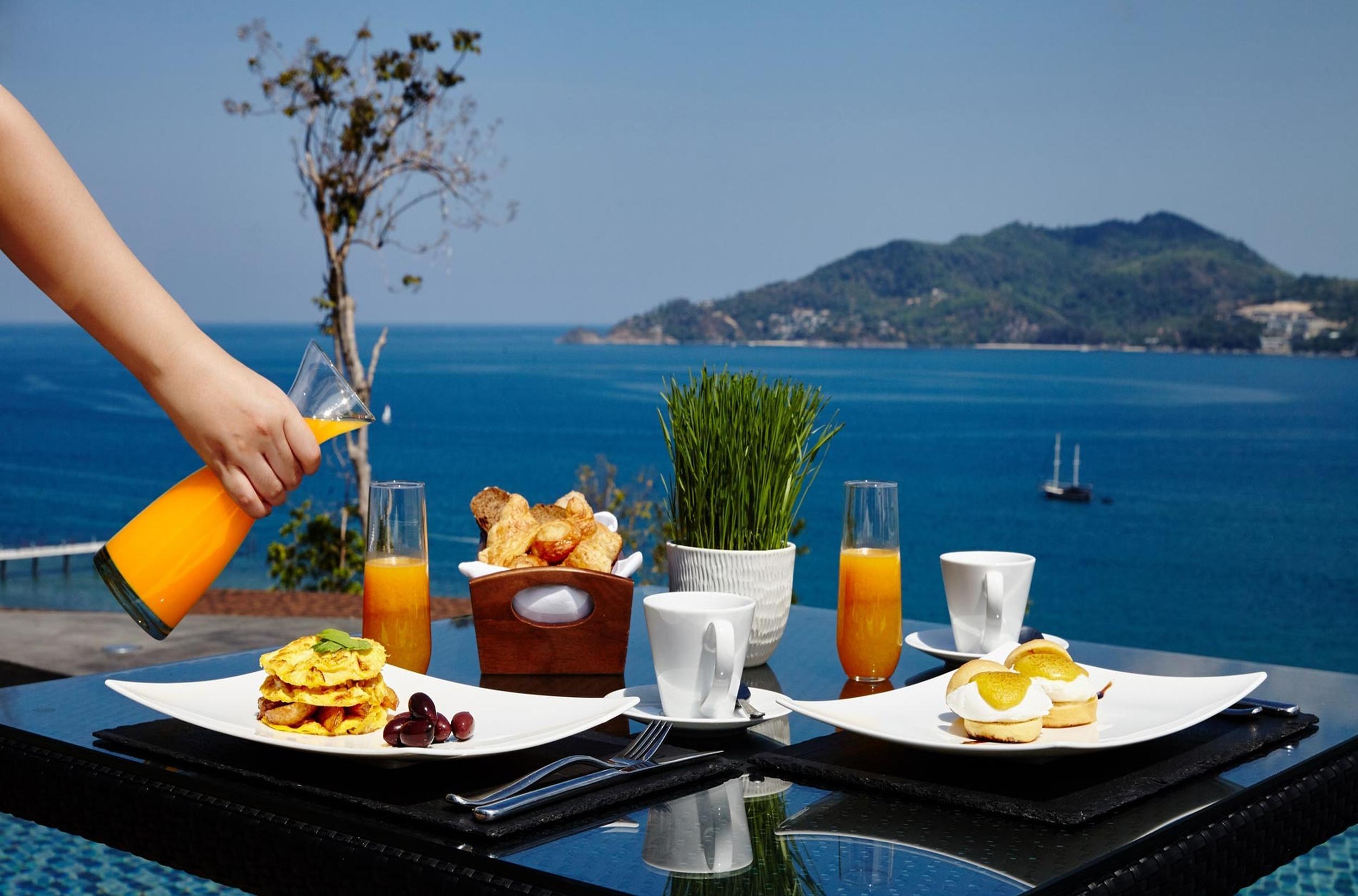 Amari Phuket Hotel Patong Exterior photo Breakfast at a resort