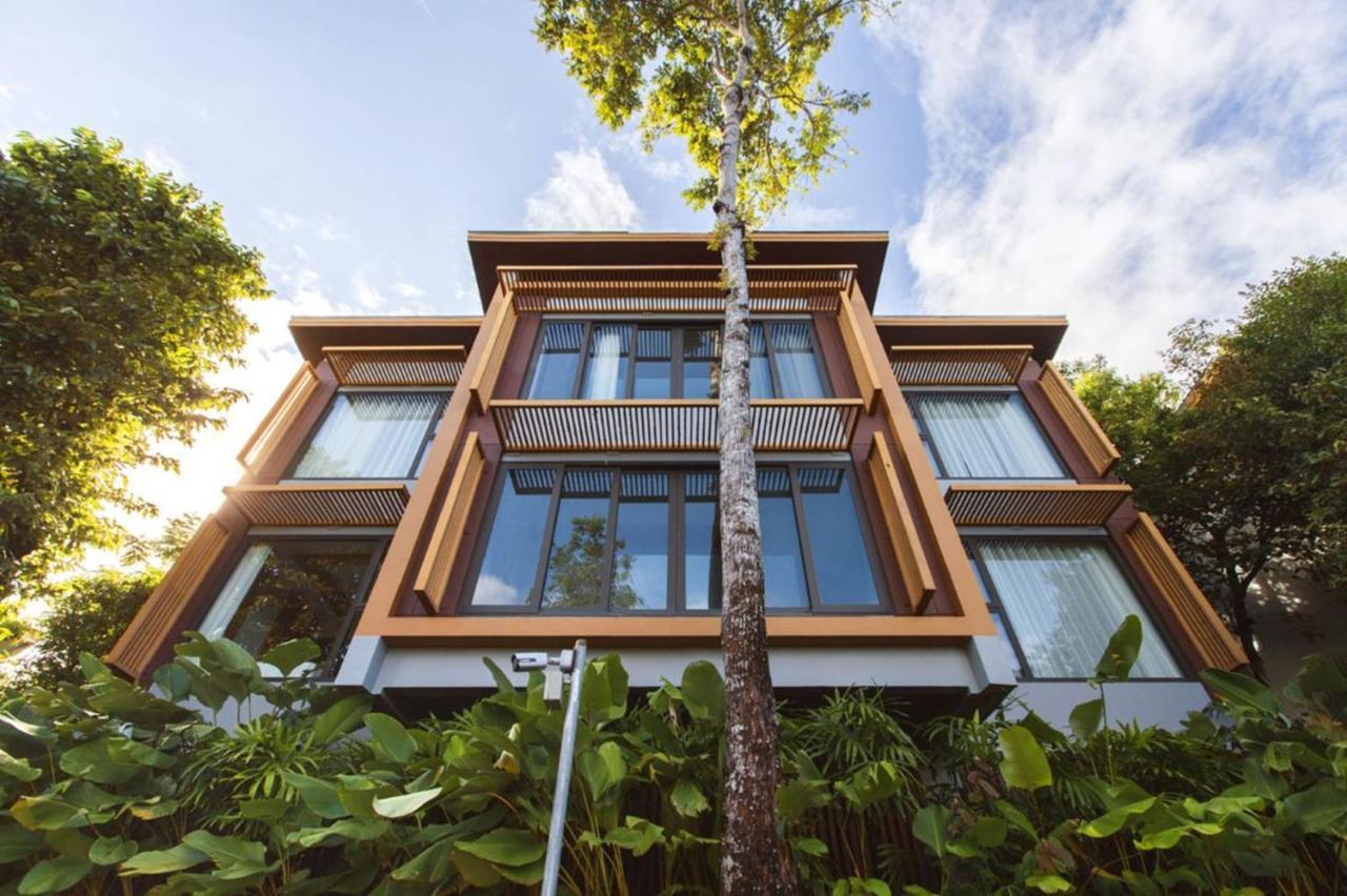 Amari Phuket Hotel Patong Exterior photo The 2014 building of the International Centre for Tropical Medicine